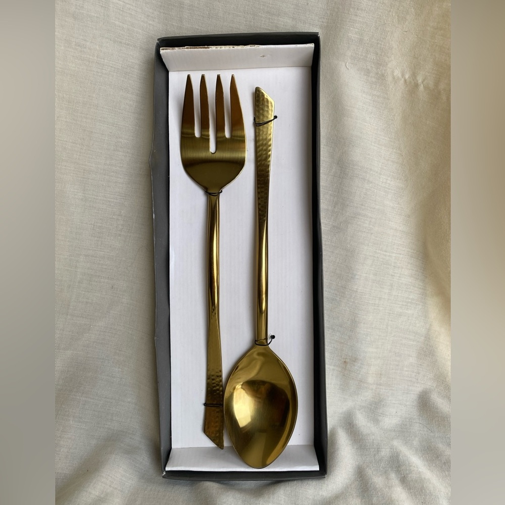 NEW Sleigh Bell Bistro Gold Tone Hammered Serving Set